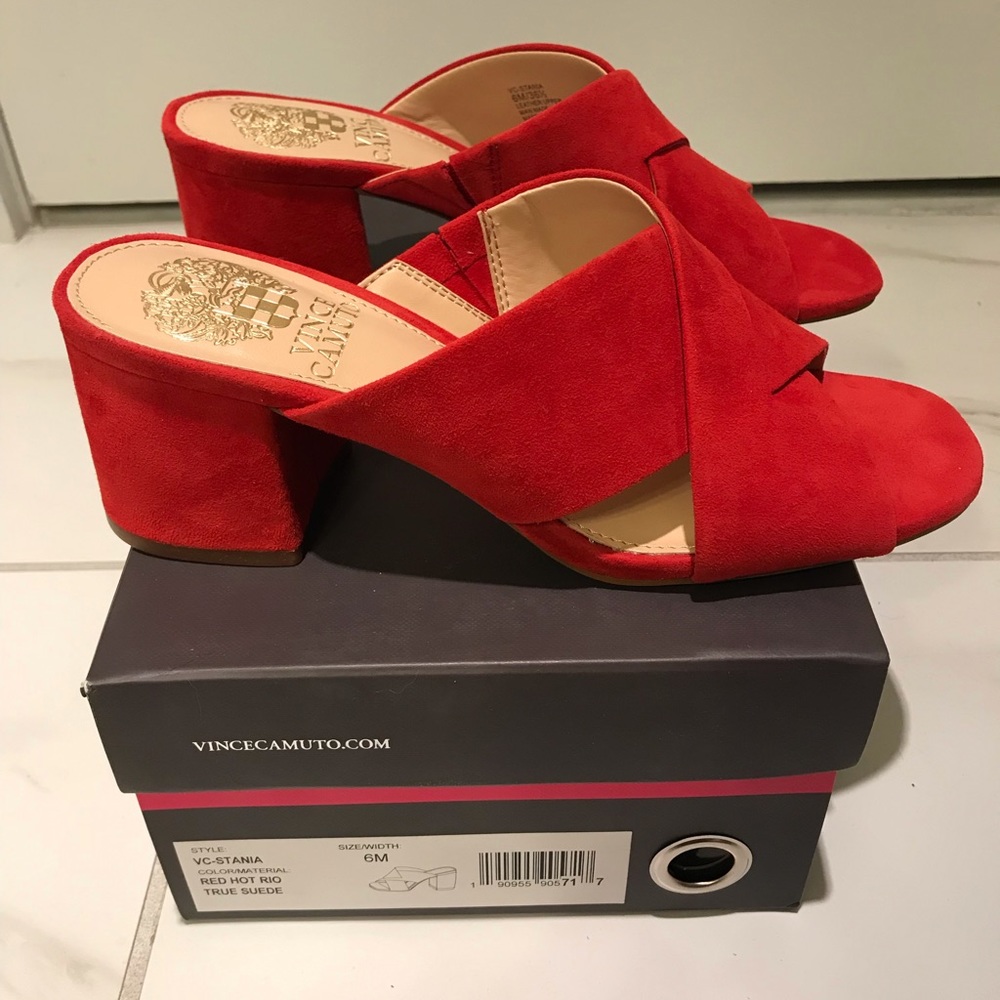 Brand NEW Red Velvet Vince Camuto Heels